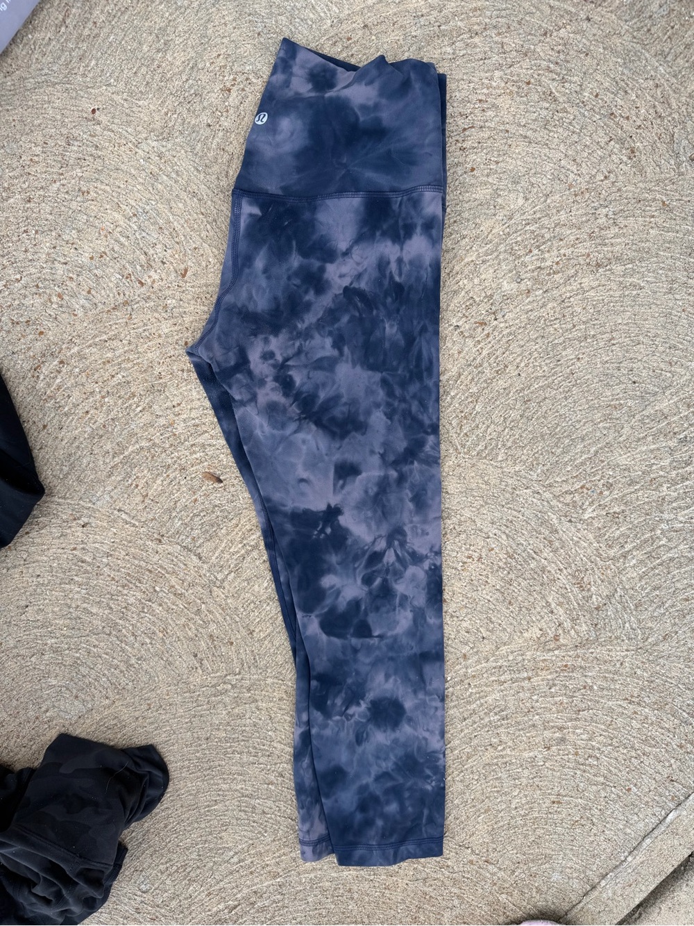 lululemon athletica Girls' Navy Tie-Dye Leggings